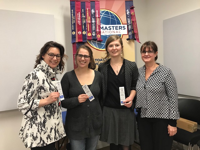 Quelle belle soirée, mercredi dernier, au club Toastmasters YWCA Québec, sur le thème du « temps qui passe »